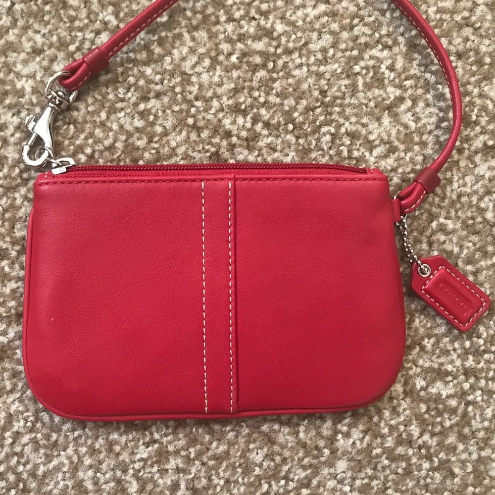 Coach wristlet. Nwt